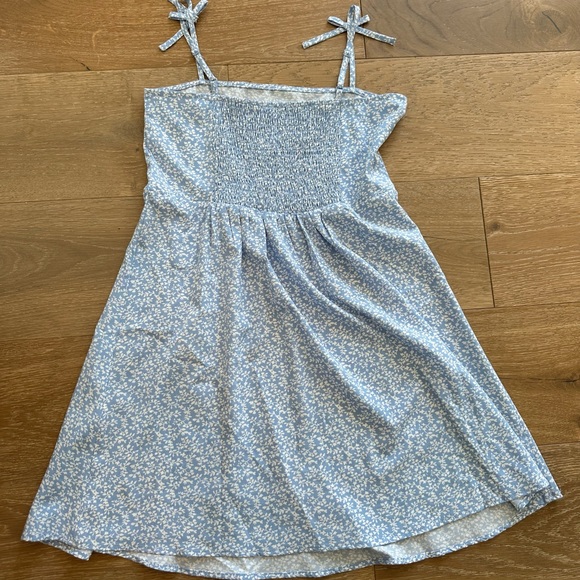 SHEIN dress - Picture 2 of 2